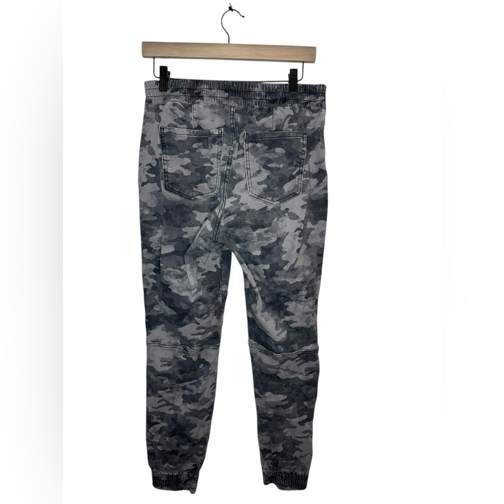Spanx Stretch Twill Camo Joggers Size L - Picture 7 of 10